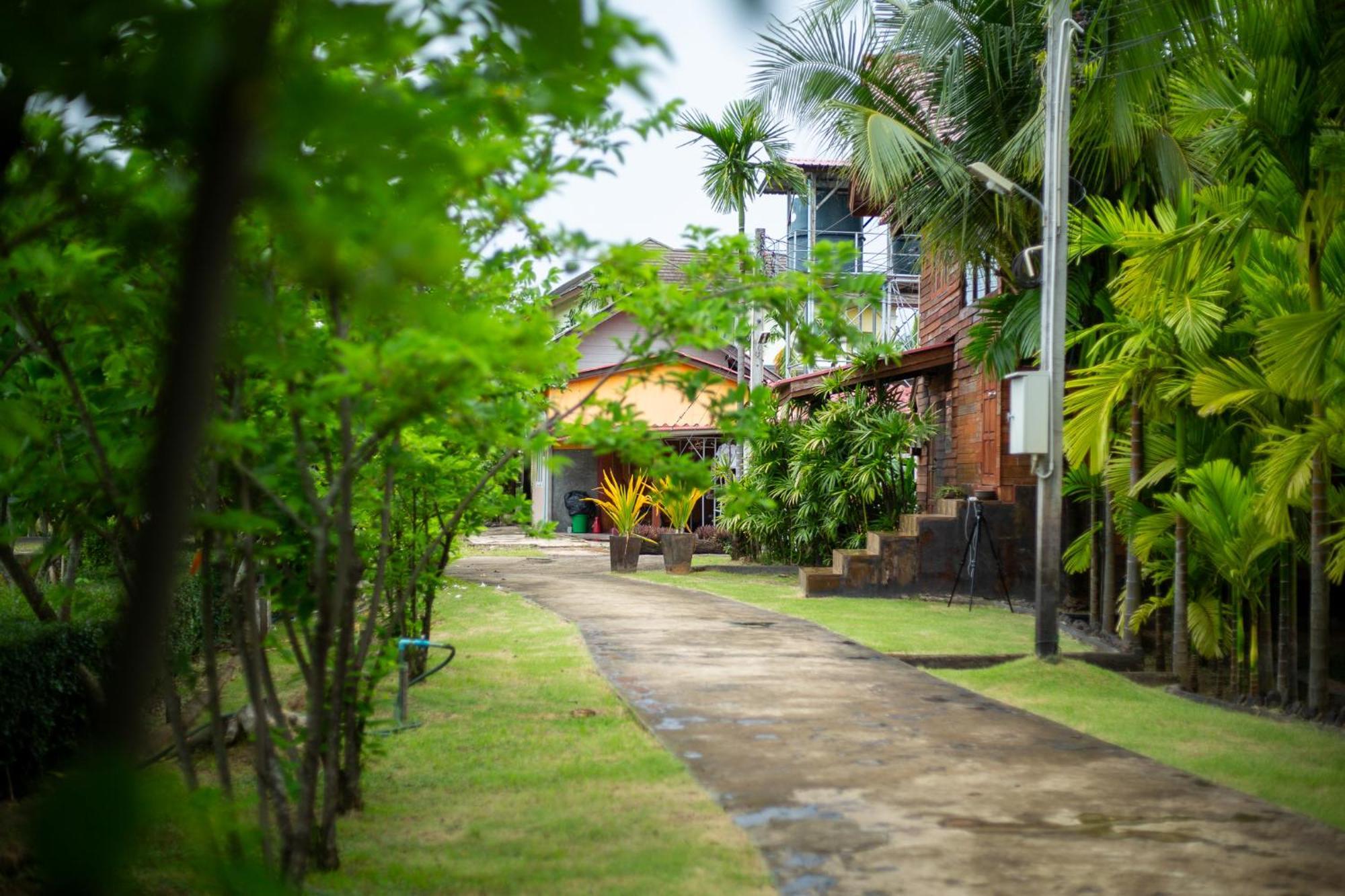 Phanumas Resort Chiang Mai Zewnętrze zdjęcie